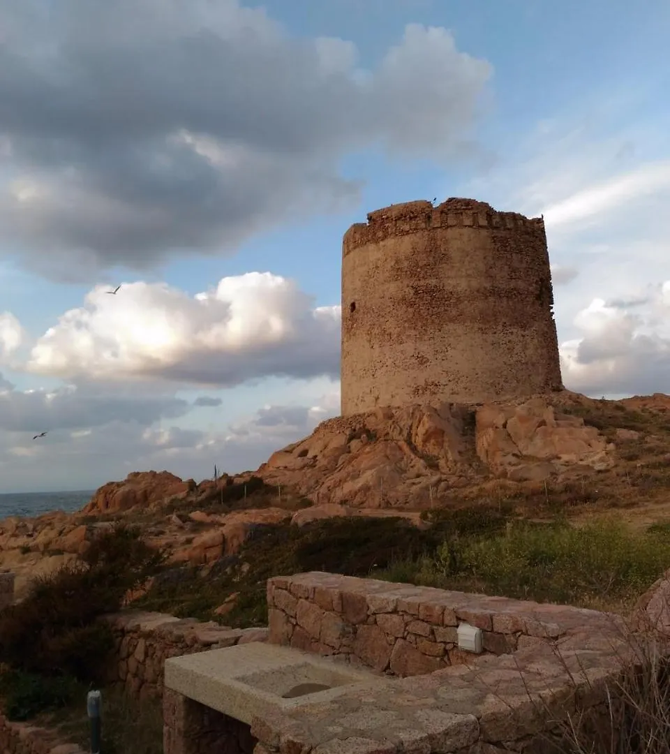 Villa Il Geranio Badesi Italia