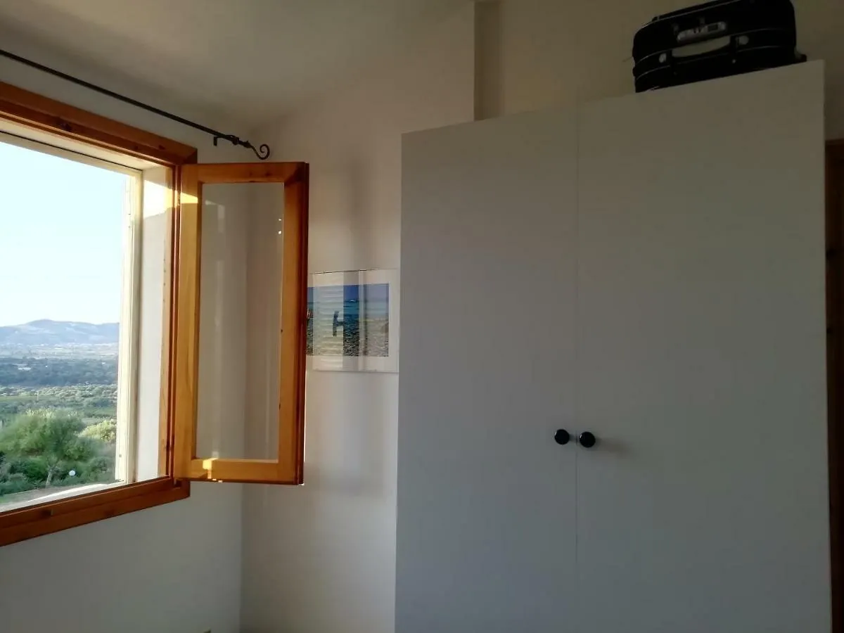 Villa Il Geranio Badesi Casa vacanze